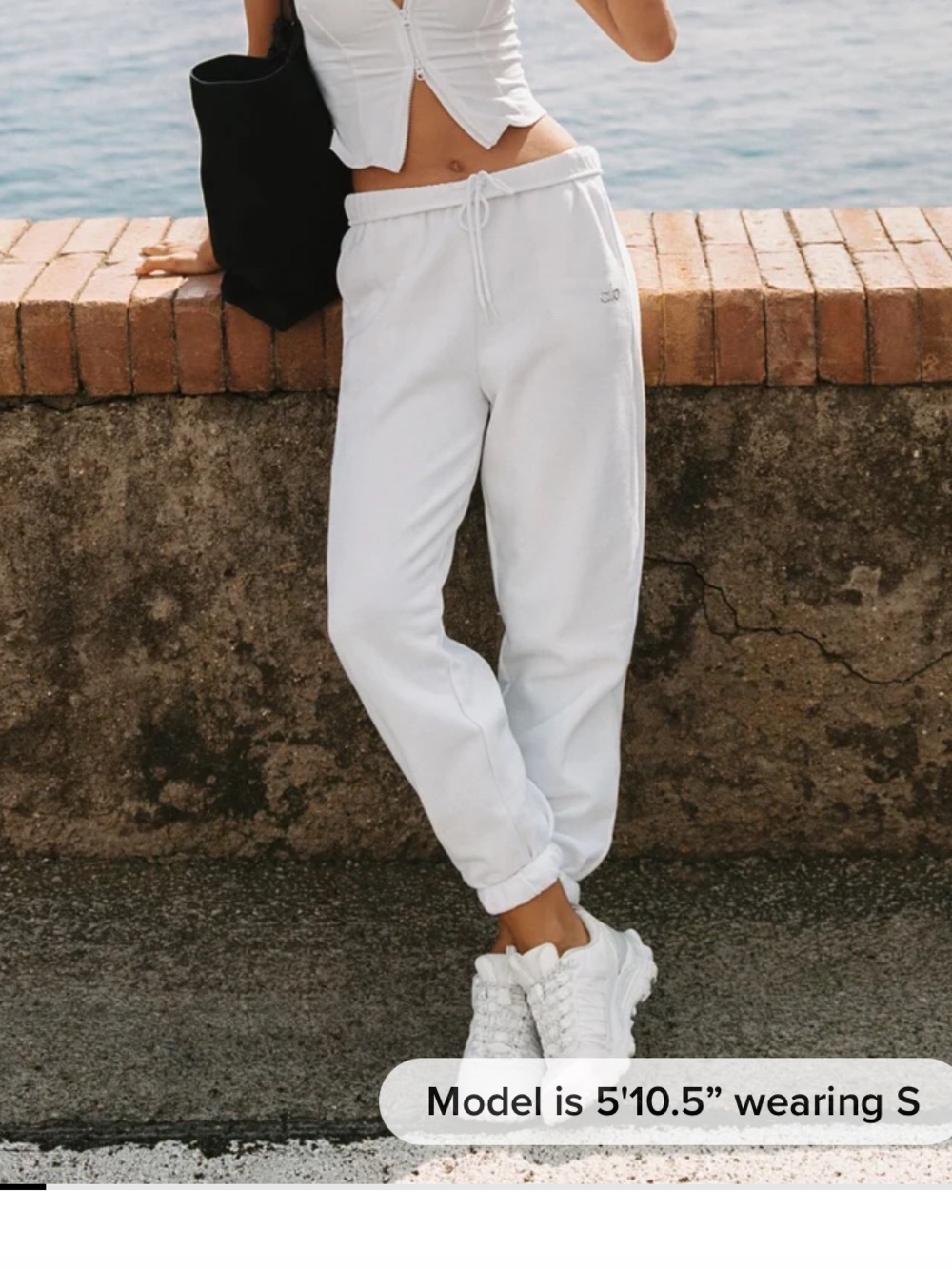 Alo accolade white sweatpants small